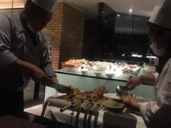 -唐拉雅秀酒店-西锦汇空中BBQ·思创餐厅