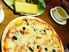 -JINNS锦时 steak&pizza(浸信会礼拜堂旧址店)