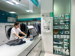 -福奈特洗衣·洗鞋·奢侈品护理(长阳路店)