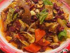 大盘肚-柴窝堡22号辣子鸡·传承新疆菜