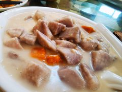 -老乡村美食农庄