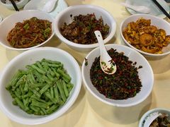 -笨罗卜浏阳菜馆(龙华鹏润达店)
