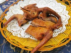 乳鸽-祈胜邨•顺德鱼生•顺德菜(容桂店)