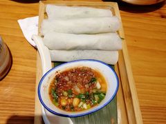 -野山舂·贵州现舂酸汤火锅(鸿通城店)