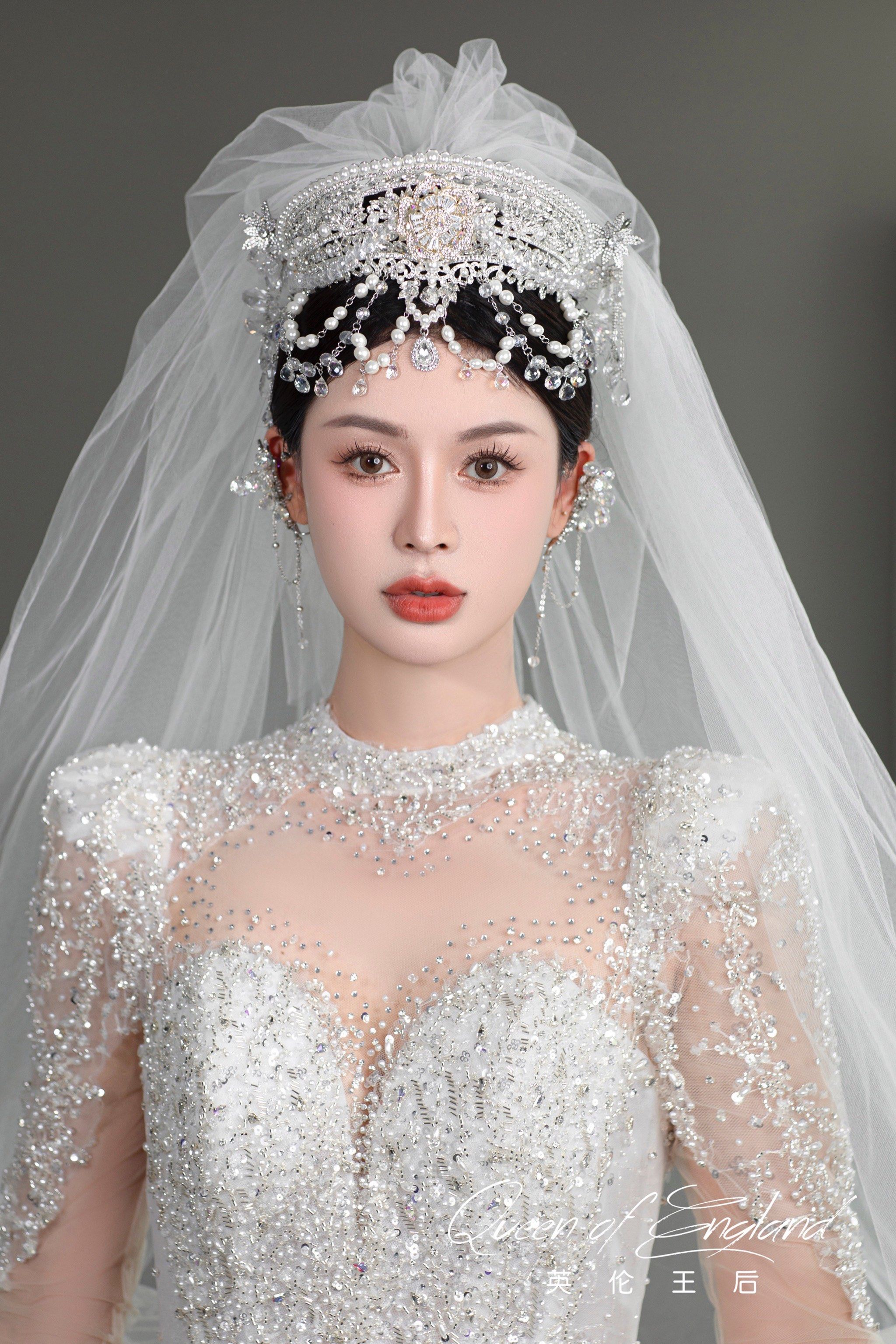 婚纱造型