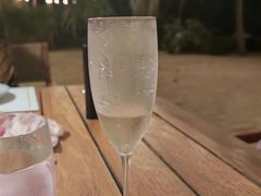 -三亚艾迪逊酒店·海滩烧烤 BARBACOA·现场乐队·浪漫晚餐·烧烤海鲜