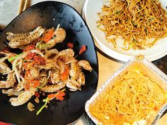 -沪小胖小龙虾(淮海中路旗舰店)