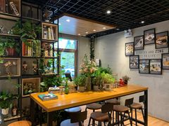 -ZING COFFEE 镜咖啡