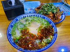 -伊穆祥牛肉面总店·清真
