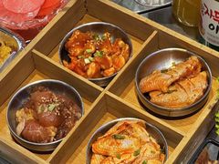 -马路牙子烧烤馄饨酒馆(望京店)