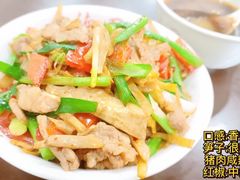 韭白笋子炒肉盖码饭-百年德园(侯家塘店)