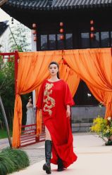 -懿沉香中式嫁衣礼服秀禾服龙凤褂马来褂旗袍总店