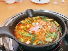 -黔三一夺夺粉酸汤火锅(百信店)