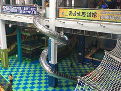 -蒙特利亲子乐园