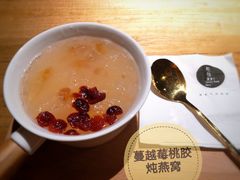 蔓越莓桃胶炖燕窝-炖物24章·顺时轻养茶(杭州大厦店)