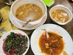 -芦茨金富饭庄·25年老字号·专做稻草鸡