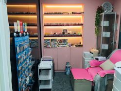 -斐尔国际皮肤管理中心