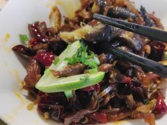 -隔壁老王·家常云南菜(花巷店)