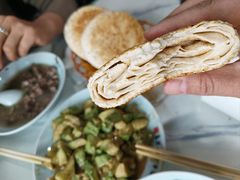 烧饼-清真喜兰老丁羊汤特色小吃