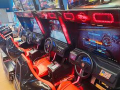 -爱玩嘉年华(龙湖曲江天街店)