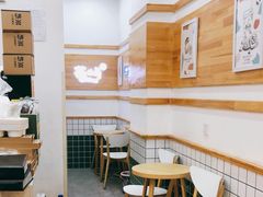 用餐区-茶屿水果茶(五彩广场店)