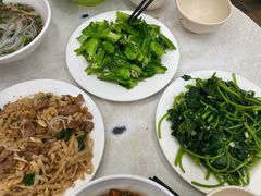 -太婆抱罗粉…海南特色小吃(一市场店)