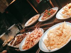 -雍容荟帝王蟹活龙虾展台自助(IFS黑金店)