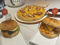 -必胜客(东大桥店)