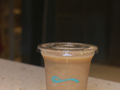 山茶花拿铁-弱水三千咖啡(达明店)