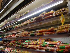 -华润万家(朱雀大街店)