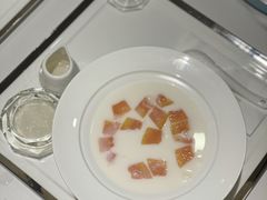 -燕庭·纯燕窝·甜品下午茶(南京西路店)