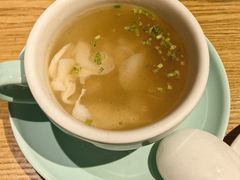酸辣乌鱼蛋汤-小大董·烤鸭(五棵松店)