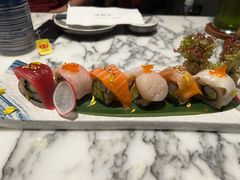 彩虹寿司卷-家贺屋刺身寿司专门店