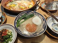 -洱火云南酸菜牛肉火锅(石景山当代商城店)