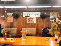 大堂-何太太馄饨面铺(大浒东苑店)
