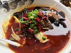-渝是乎川渝小炒(新世界百货望京店)