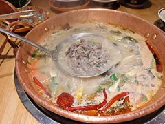 -洱火云南酸菜牛肉火锅(石景山当代商城店)