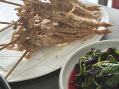 箭穿龙头烤-沪依小酒馆心意菜