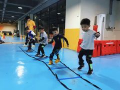 -兔跑跑儿童运动馆·平衡车·体能(市桥北店)