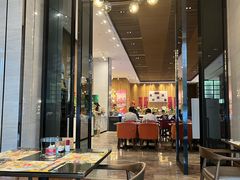 -飨食汇全日制餐厅·昆山皇冠假日酒店(九方店)