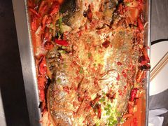 -鱼非鱼(徐家汇店)