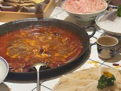 -旧街市鲜货老火锅(大光路店)