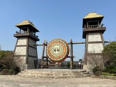 -茅山东方盐湖城景区