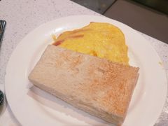 火腿煎蛋-香港新发烧腊茶餐厅(水围店)