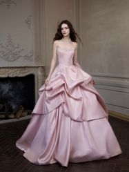 点击看大图 -GODDESS WHITE婚纱礼服(鹏城动力大厦店)
