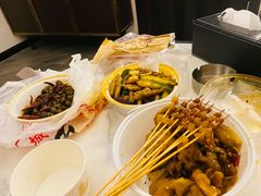 -江城燕子大排档(江汉路步行街店)