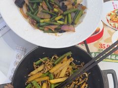 -初晋·山西地道刀削面.晋北莜面香(星耀城店)