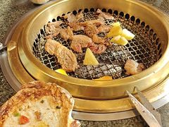 -梦山水日本烧肉(五四广场店)