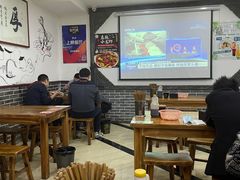 大堂-老白家纸包鱼·烧烤·海鲜(矿山路店)