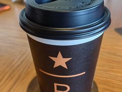-星巴克臻选(上海合生汇1F店)
